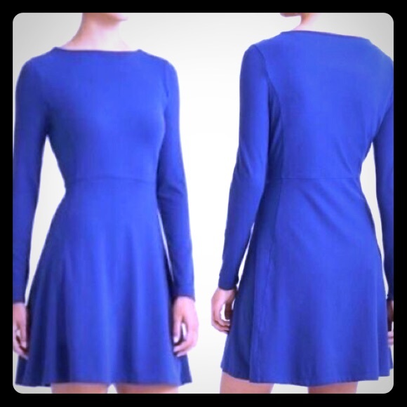 Athleta Dresses & Skirts - Blue long-sleeve skater dress [athleta]